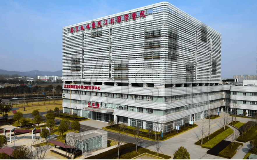 南京鼓楼医院 现代化绿色节能医院打造