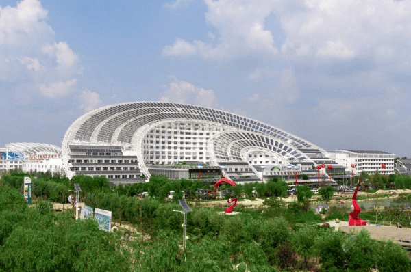 碳中和背景下的商业建筑，世界十大节能环保建筑盘点插图7