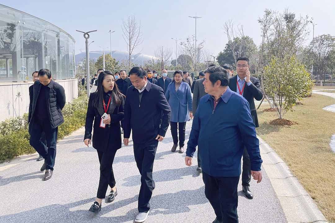 全省机管局领导参观考察康沃思物联参建鲁班奖项目—南昌市老干部活动中心 全省机管局领导参观考察康沃思物联参建鲁班奖项目—南昌市老干部活动中心
